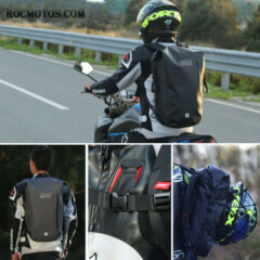 backpack-motocicleta-bolsa-seca-30-litros-Osah-gris-motociclista-uso.jpg